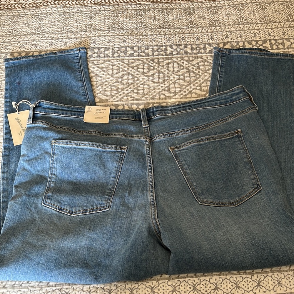Universal Thread Jeans - Picture 9 of 13
